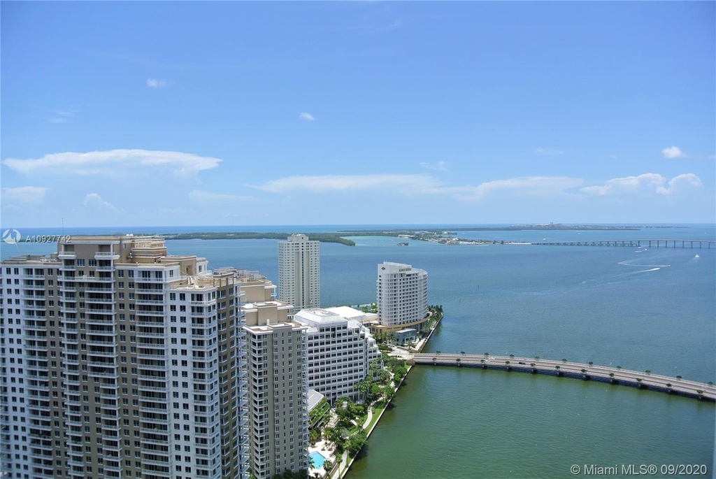 465 Brickell Ave - Photo 4