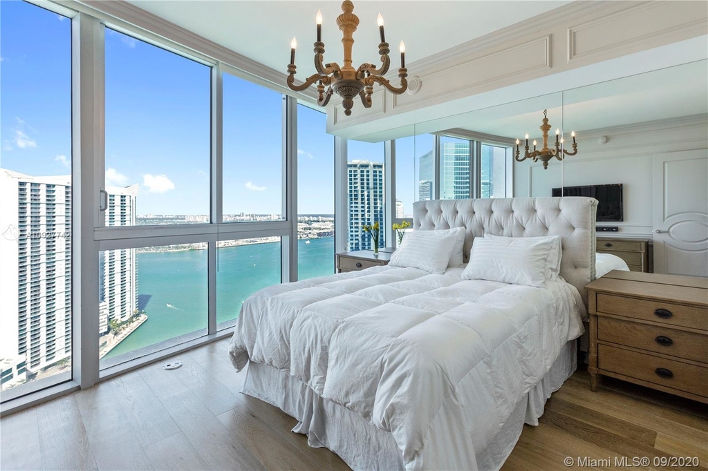 465 Brickell Ave - Photo 13