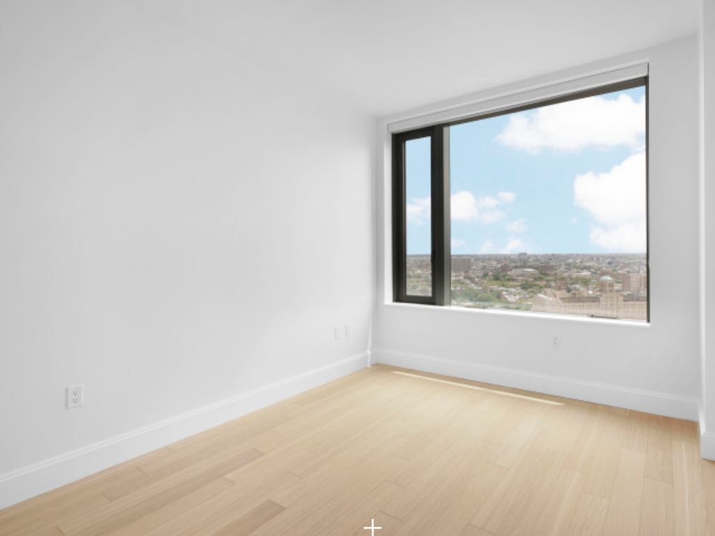 27th and Park Avenue South  - Photo 8