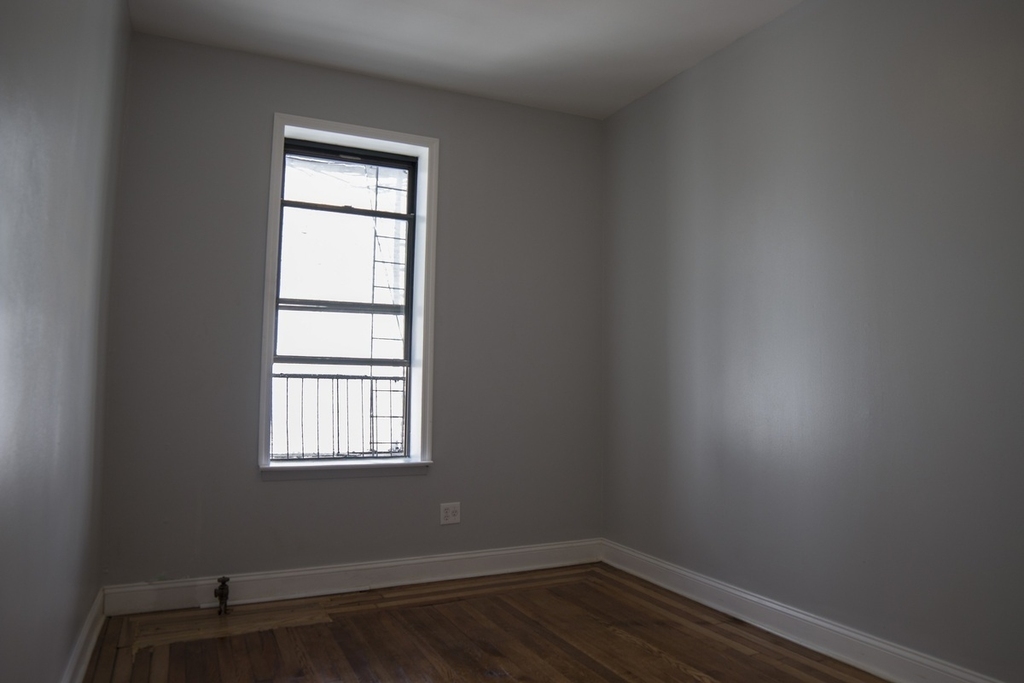 1716 Caton Avenue - Photo 2