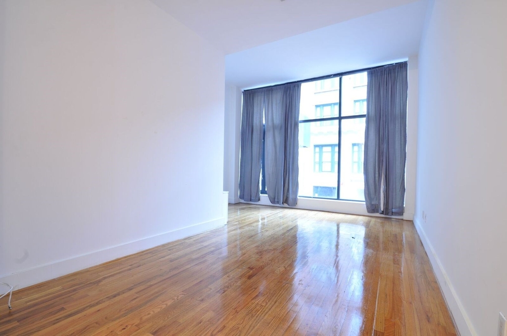 124 East 27th Street - Photo 0