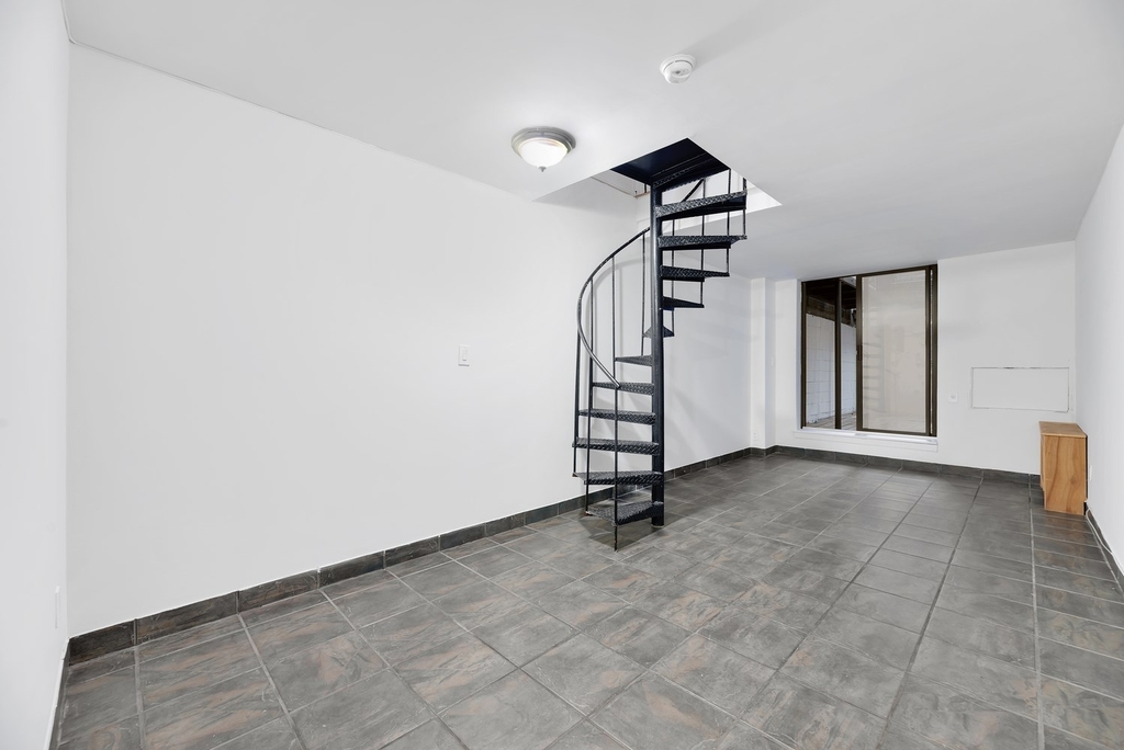 655 2nd Avenue - Photo 1