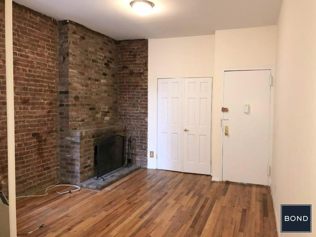 338 East 22nd Street - Photo 0