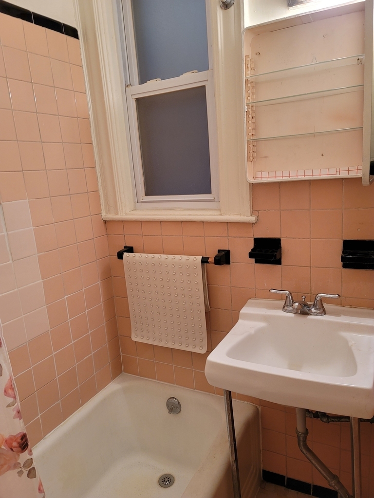 32-3 35th Avenue - Photo 10