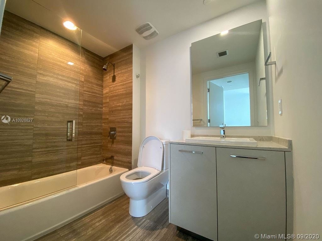 1010 Brickell Ave - Photo 23