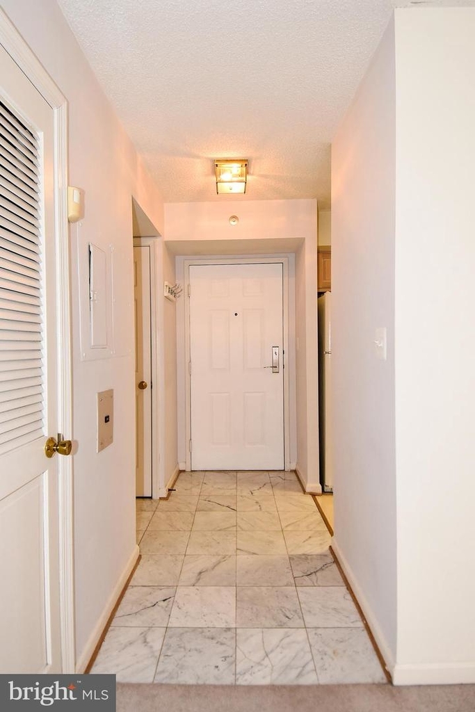 1200 Braddock Pl #206 - Photo 8