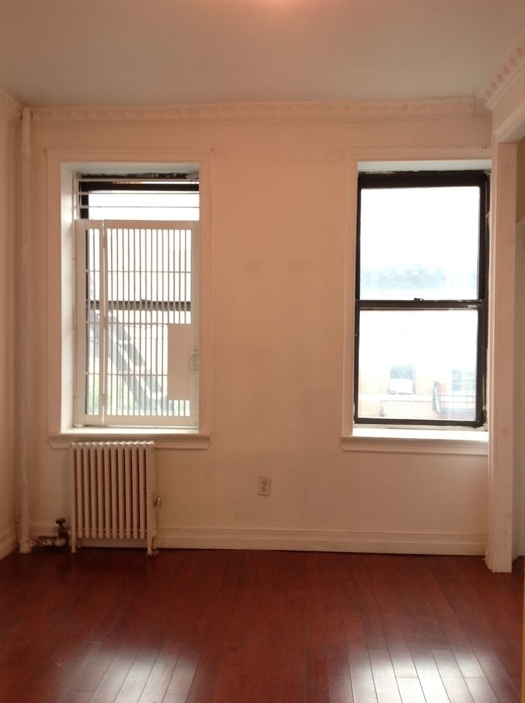 607 East 11th Street - Photo 4