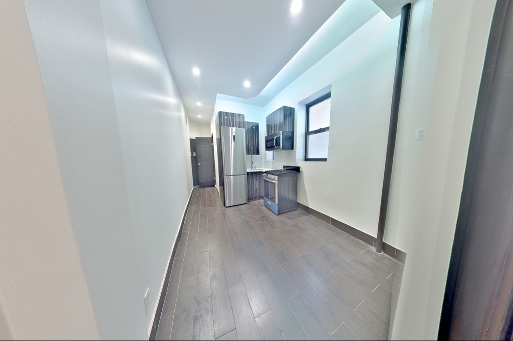 167 Mott Street - Photo 2