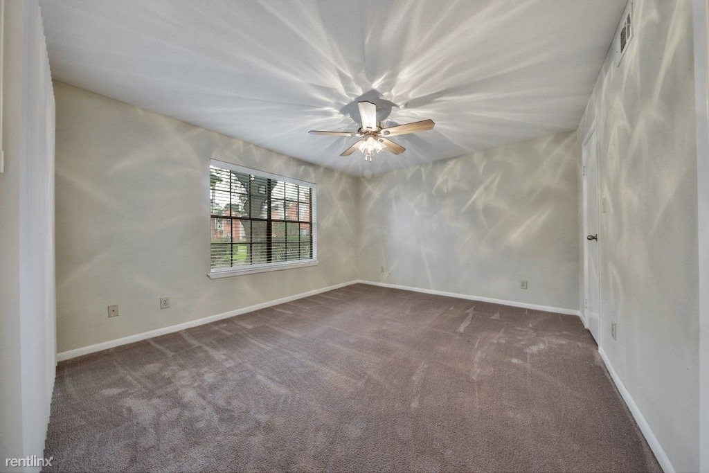 2105 Cedar Bayou Rd - Photo 6