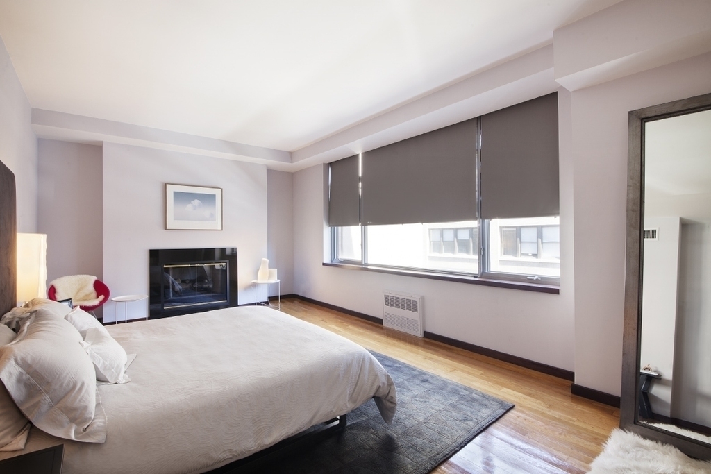 120 West 21st Street - Photo 1