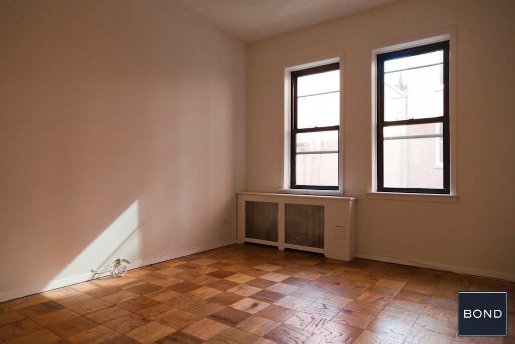 235 West 22nd Street - Photo 0