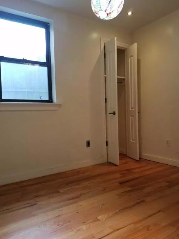 687 Bushwick Ave #2 Brooklyn - Photo 4