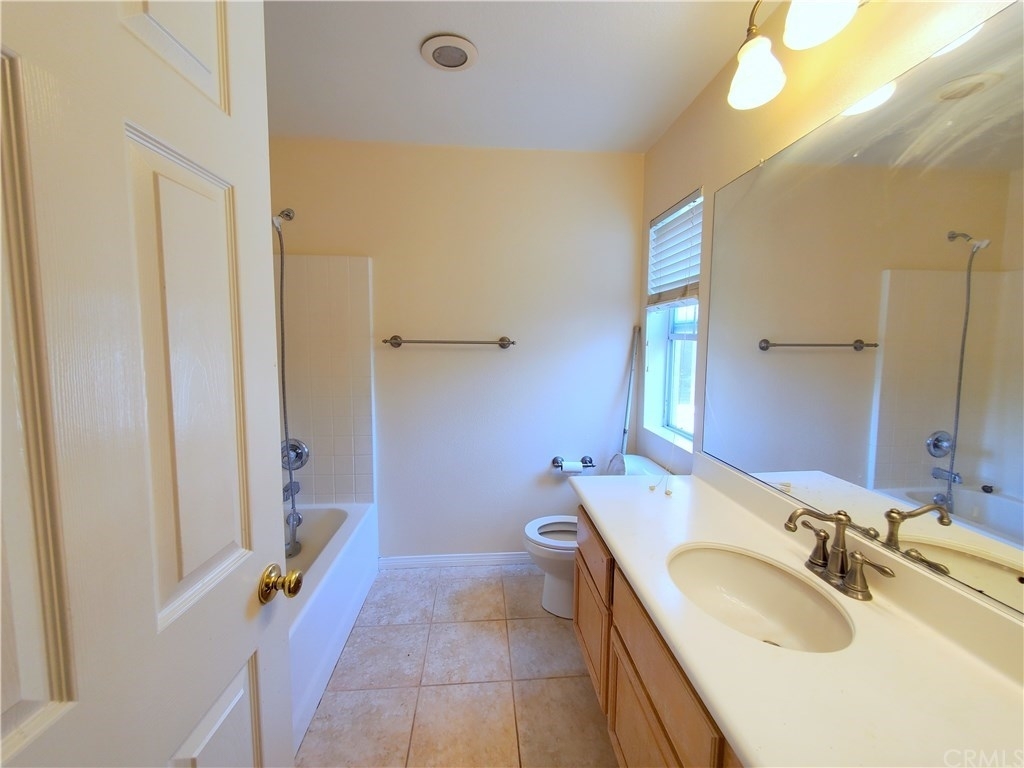 5712 Waverly Drive - Photo 12