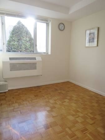 35 Vernon St., Unit 212 - Photo 4