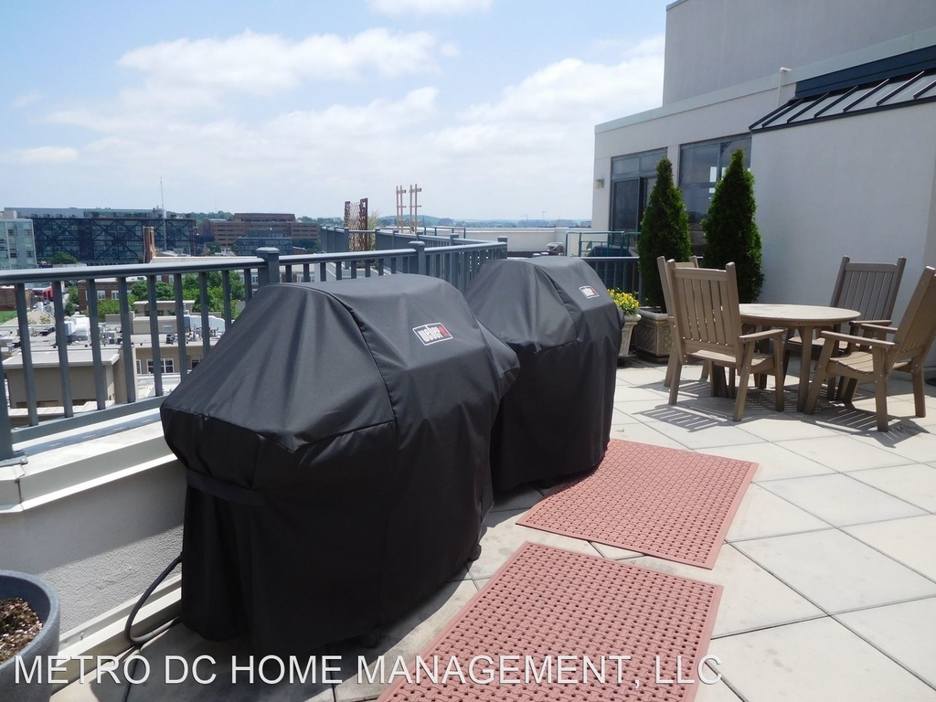 2020 12th Street Nw Apt. 714 - Photo 14