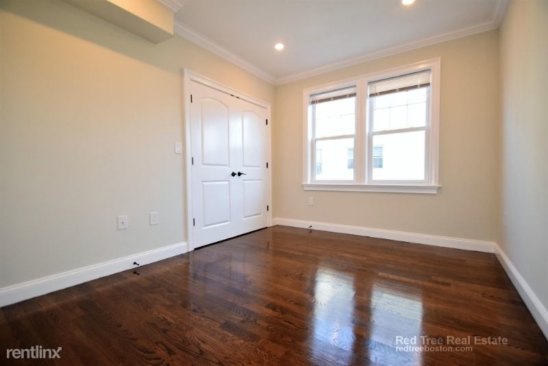 490 Washington St 3 - Photo 5