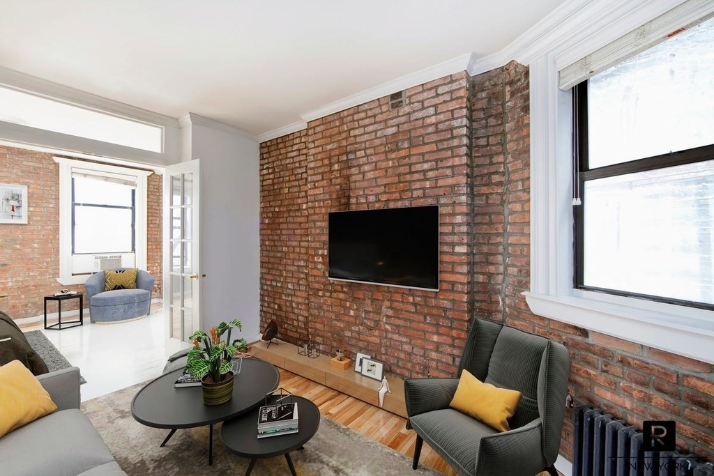 65 Ludlow Street - Photo 2