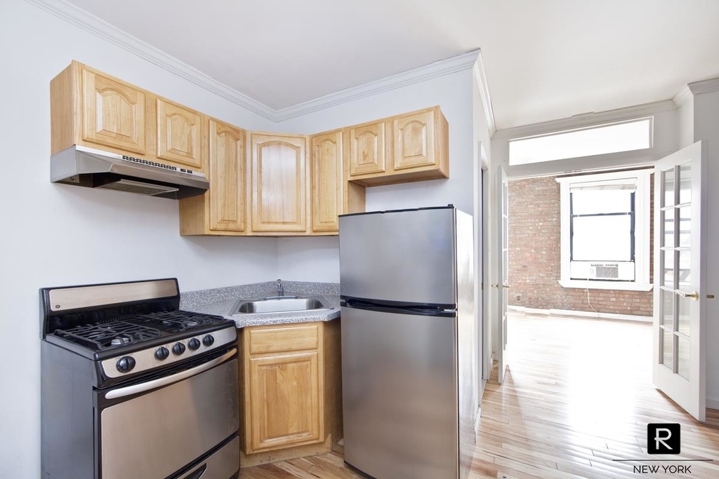 65 Ludlow Street - Photo 1