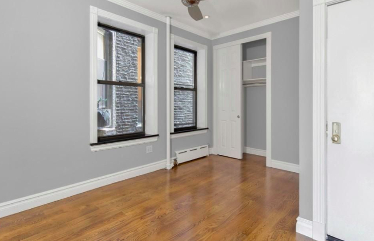 221 Mott Street - Photo 2