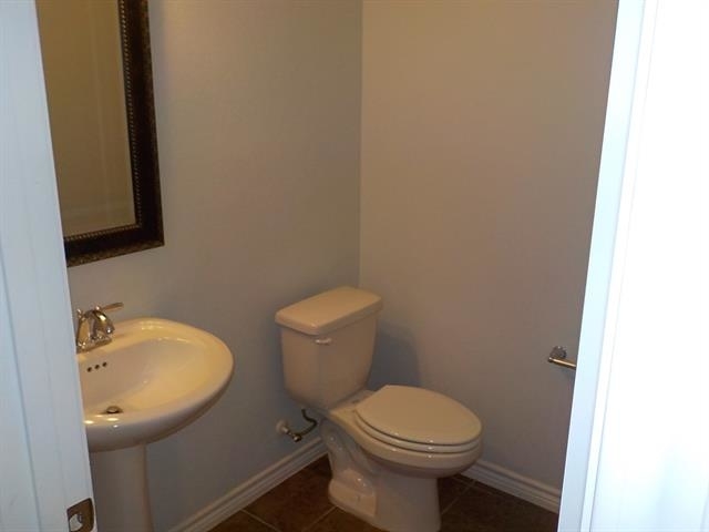 3327 W 4th Street - Photo 5