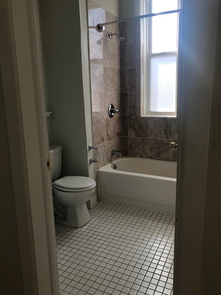 1349 North Wells Street - Photo 3