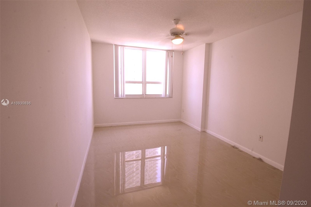 2000 N Bayshore Dr - Photo 16