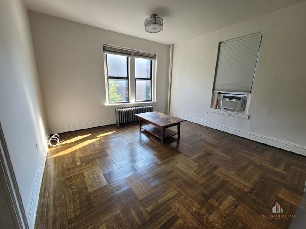 295 West 11th Street - Photo 1