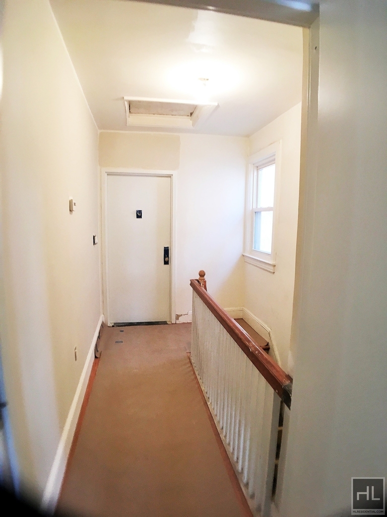 796 East 37 Street - Photo 13