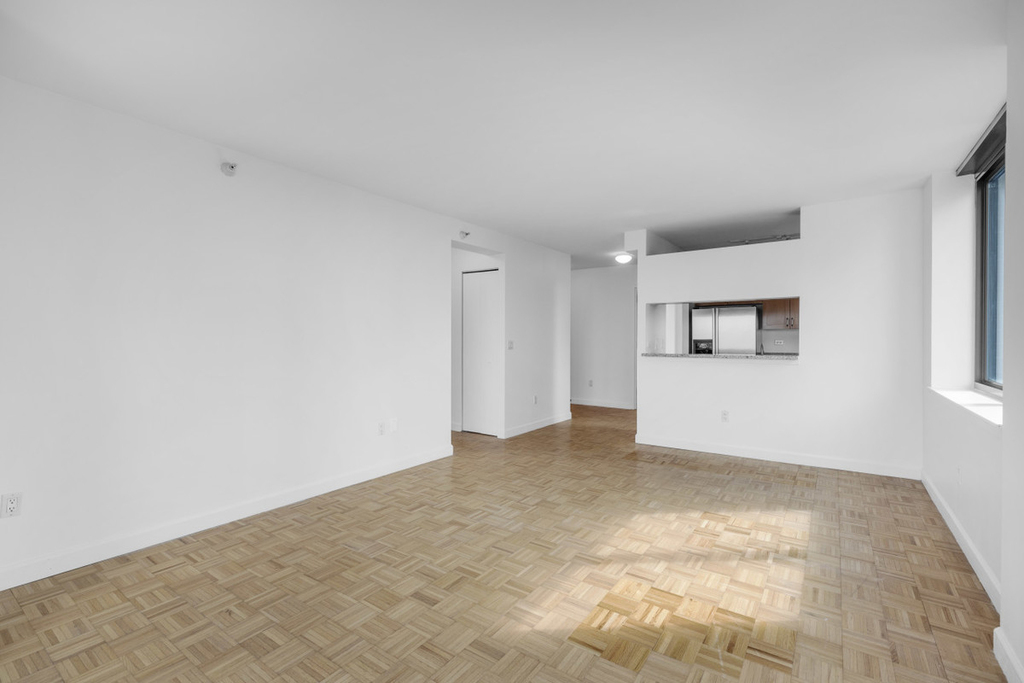 420 West 42nd Street #30F - Photo 6