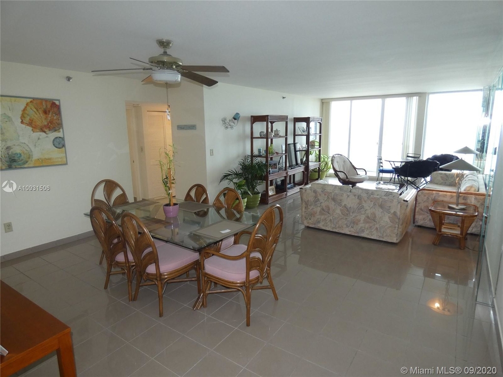 9341 Collins Ave - Photo 3