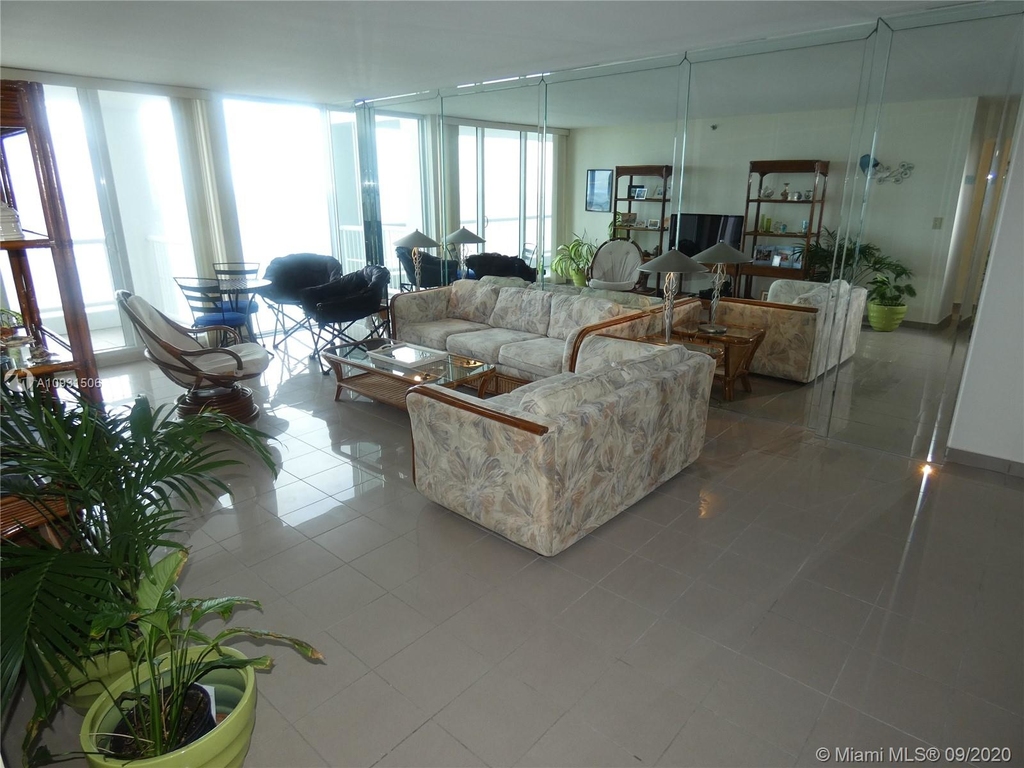 9341 Collins Ave - Photo 2