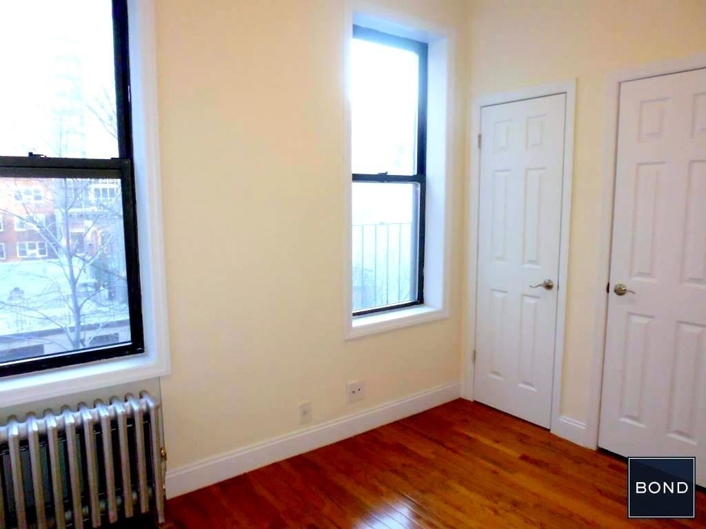 226 East 36 Street - Photo 0