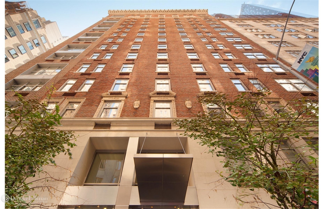 100 West 58th St - Photo 6