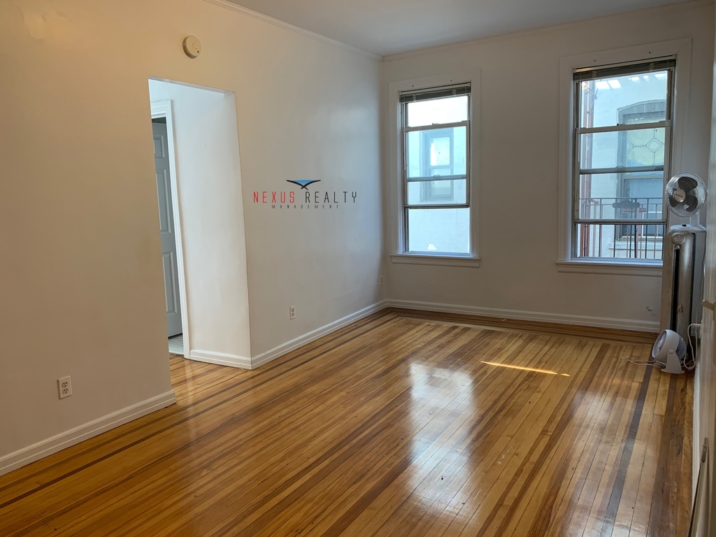 31-15 34th Street - Photo 0