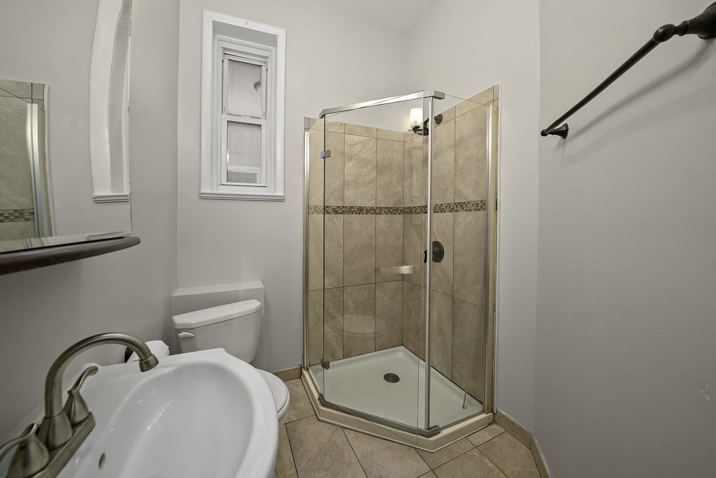 2346 West 19th Street - Photo 4