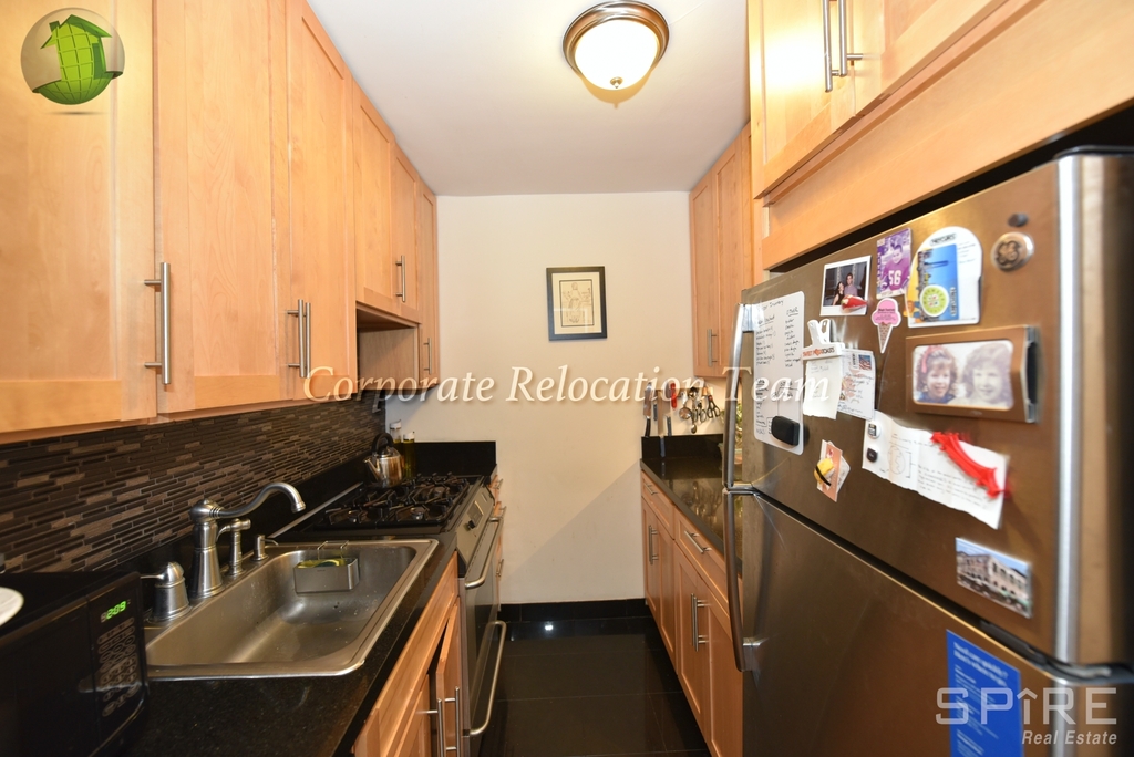 25-34 Crescent Street - Photo 3