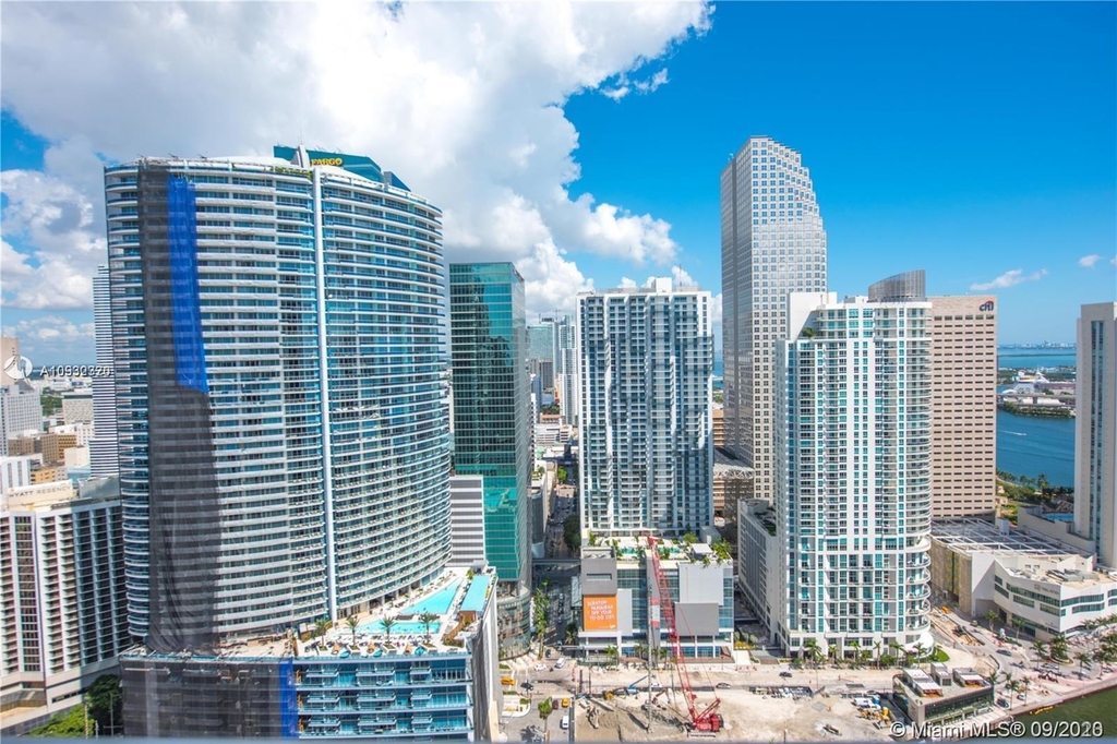 475 Brickell Ave - Photo 8