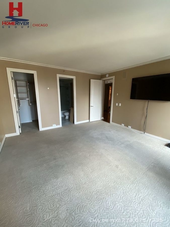 100 E Huron St Apt 2103 - Photo 15