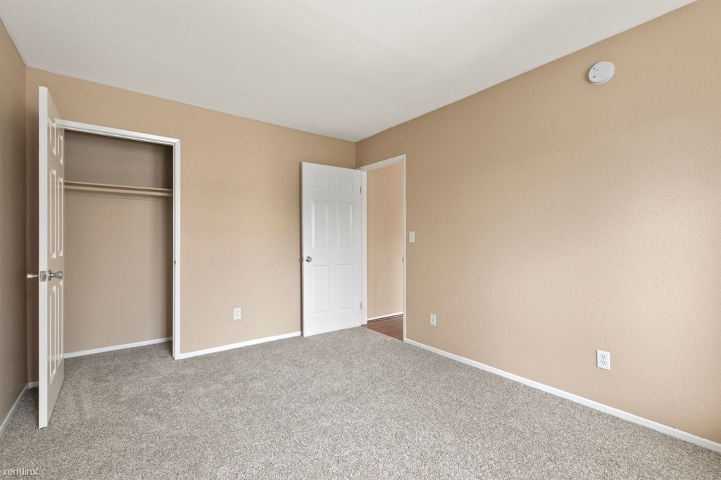 13220 Riverside Dr - Photo 15