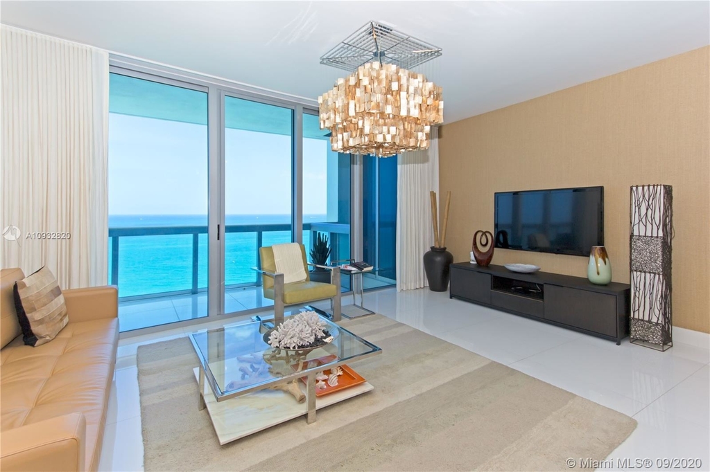 6899 Collins Ave - Photo 0