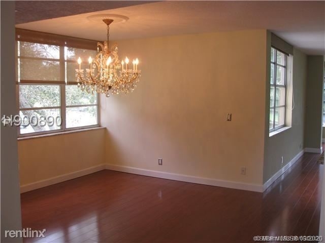 9400 Live Oak Pl - Photo 12