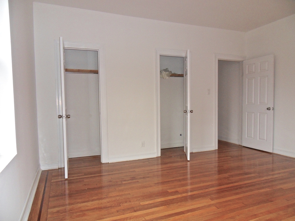 1809 Albemarle Road - Photo 4