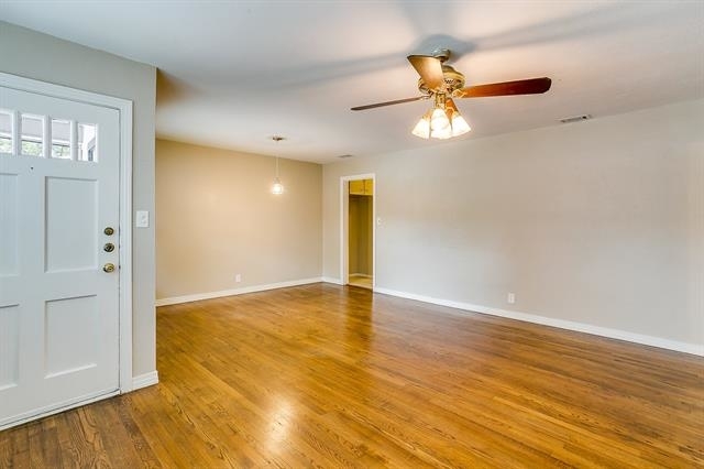 4702 Collinwood - Photo 4