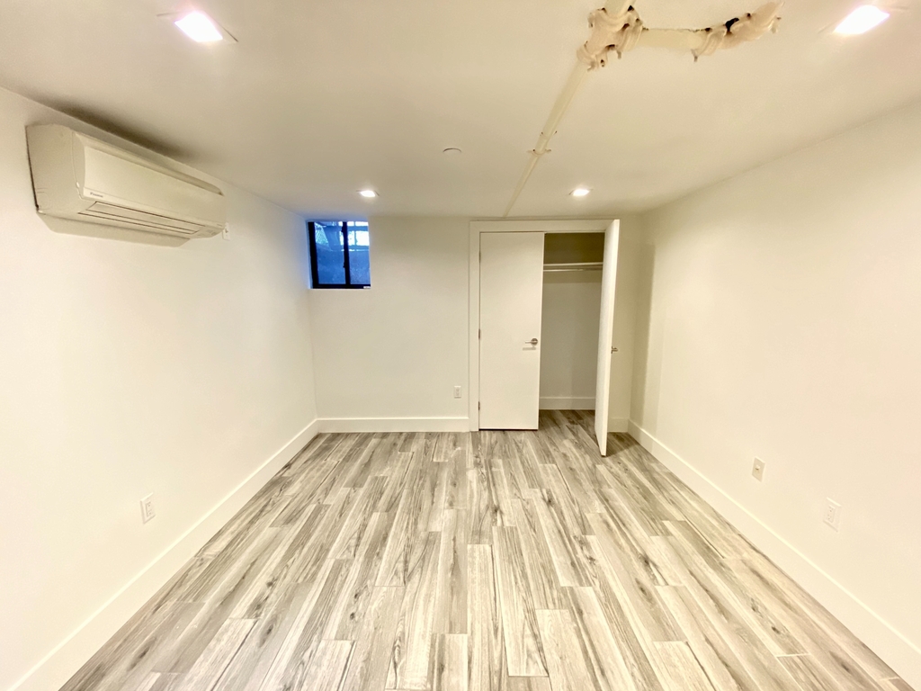 1340 Hancock Street - Photo 7