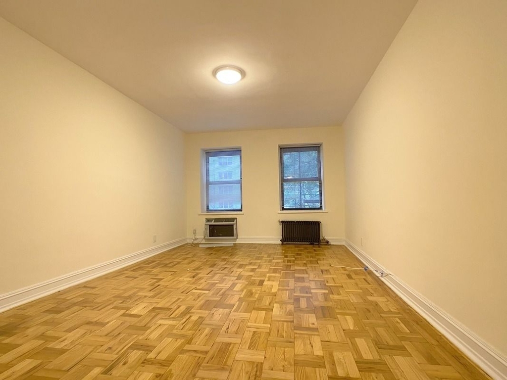 148 West 68th Street - Photo 3