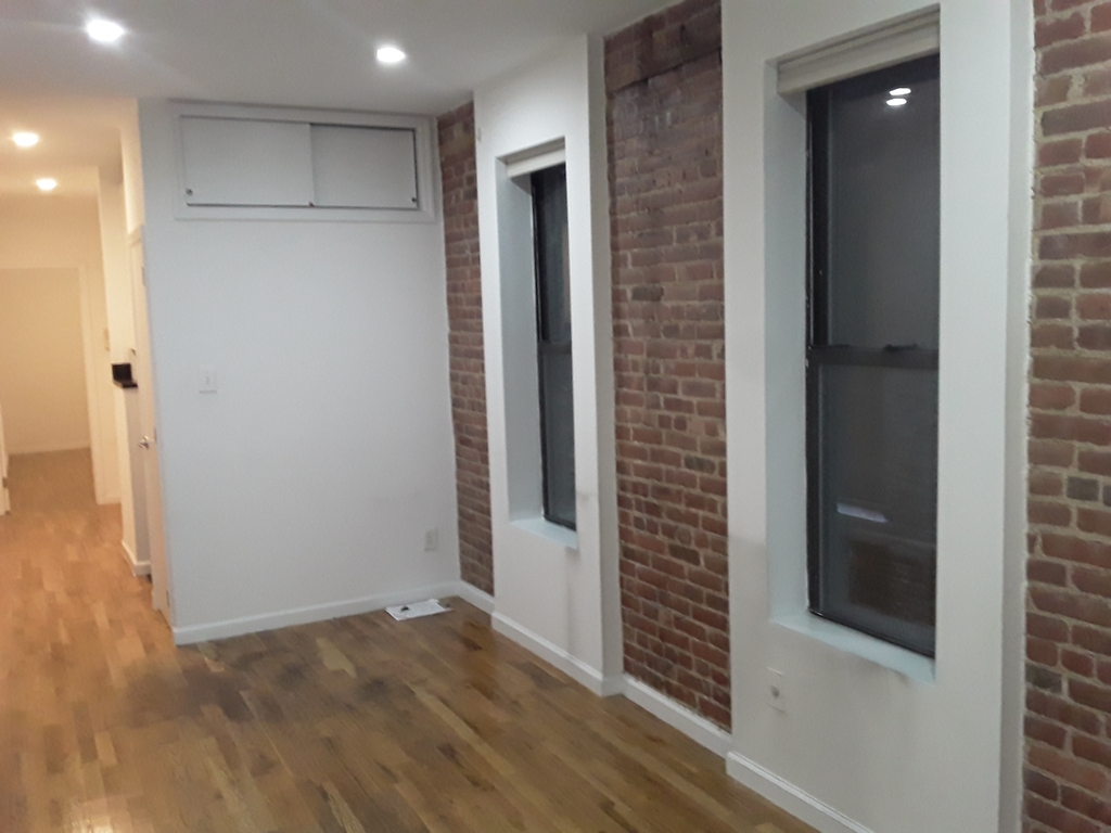 222 East 85th Street - Photo 6