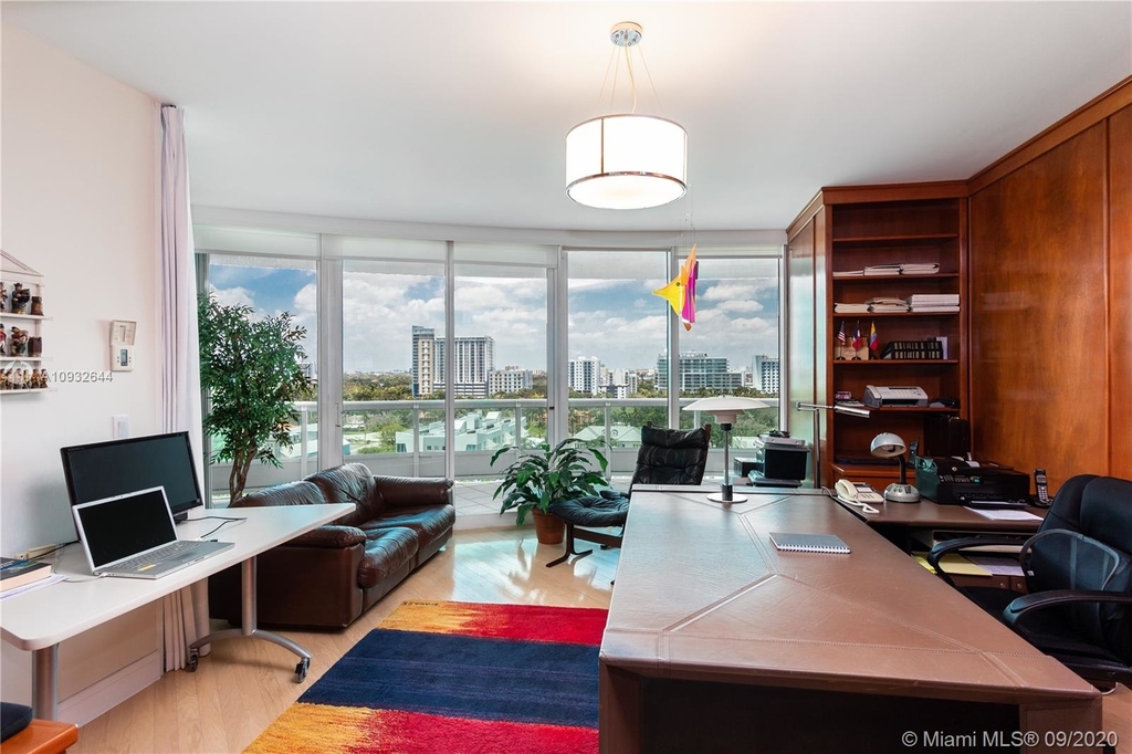 1643 Brickell Ave - Photo 12