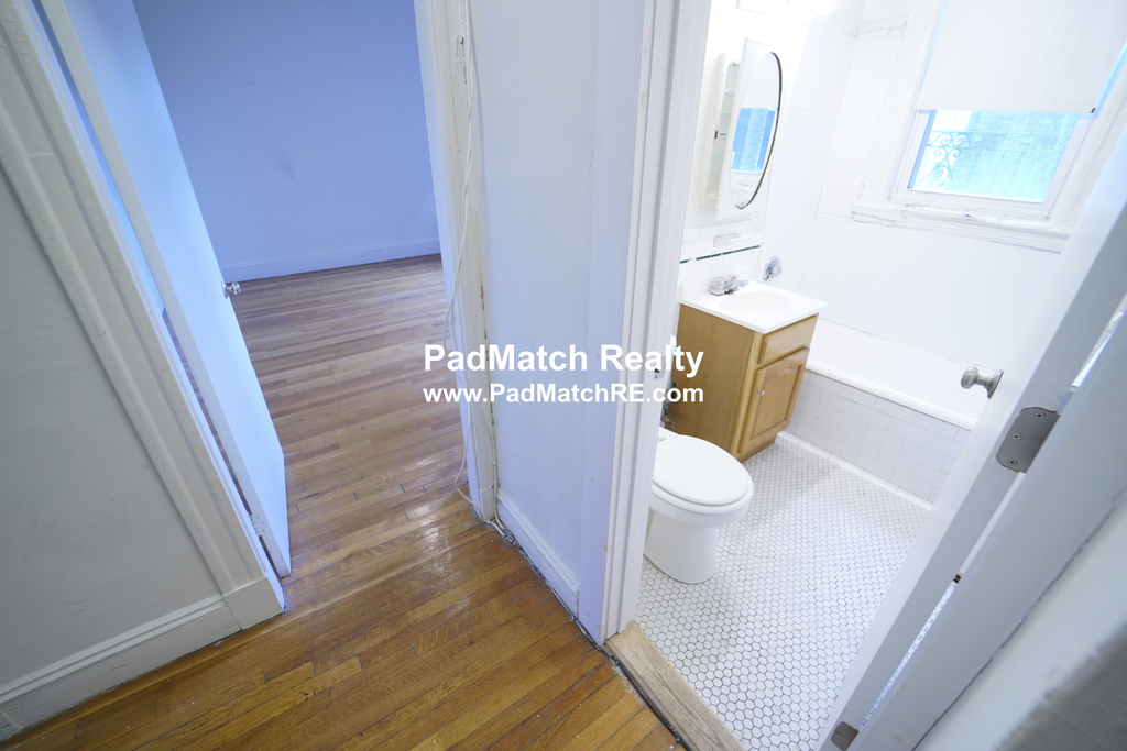 1634 Commonwealth Ave. - Photo 13