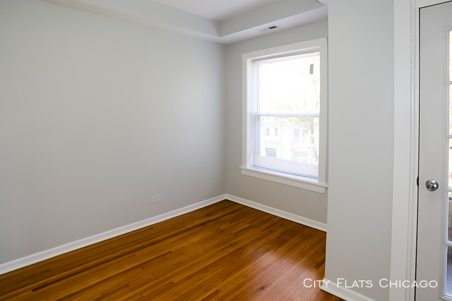 7445 N. Greenview - Photo 11