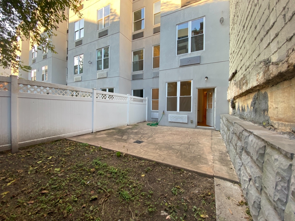 36A Meserole Street - Photo 0